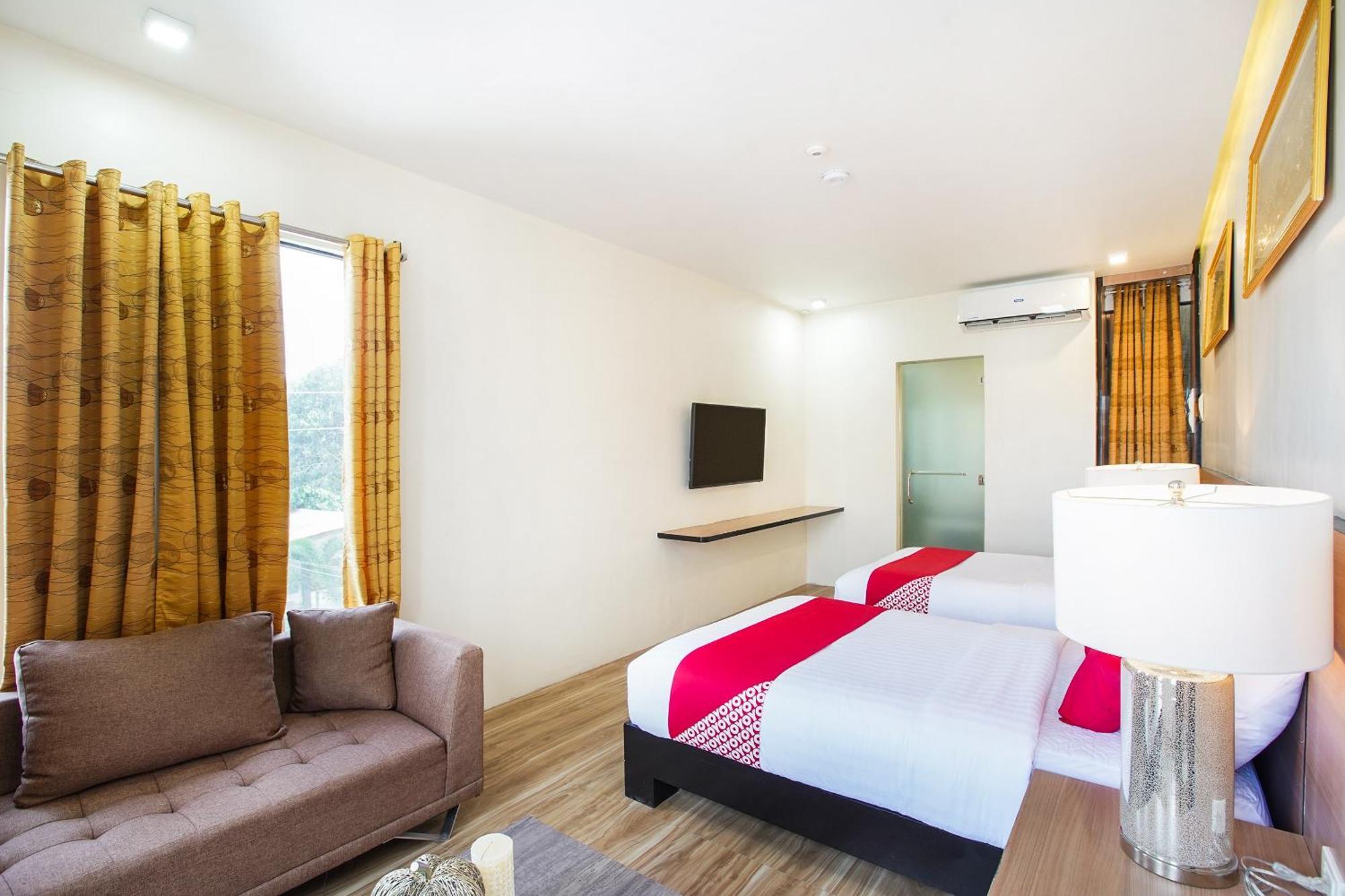 Oyo 489 Casa Mia Hotel Suites General Santos City Exteriér fotografie